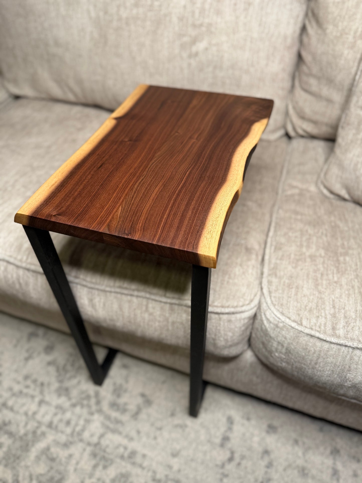 C Table (Double Post)