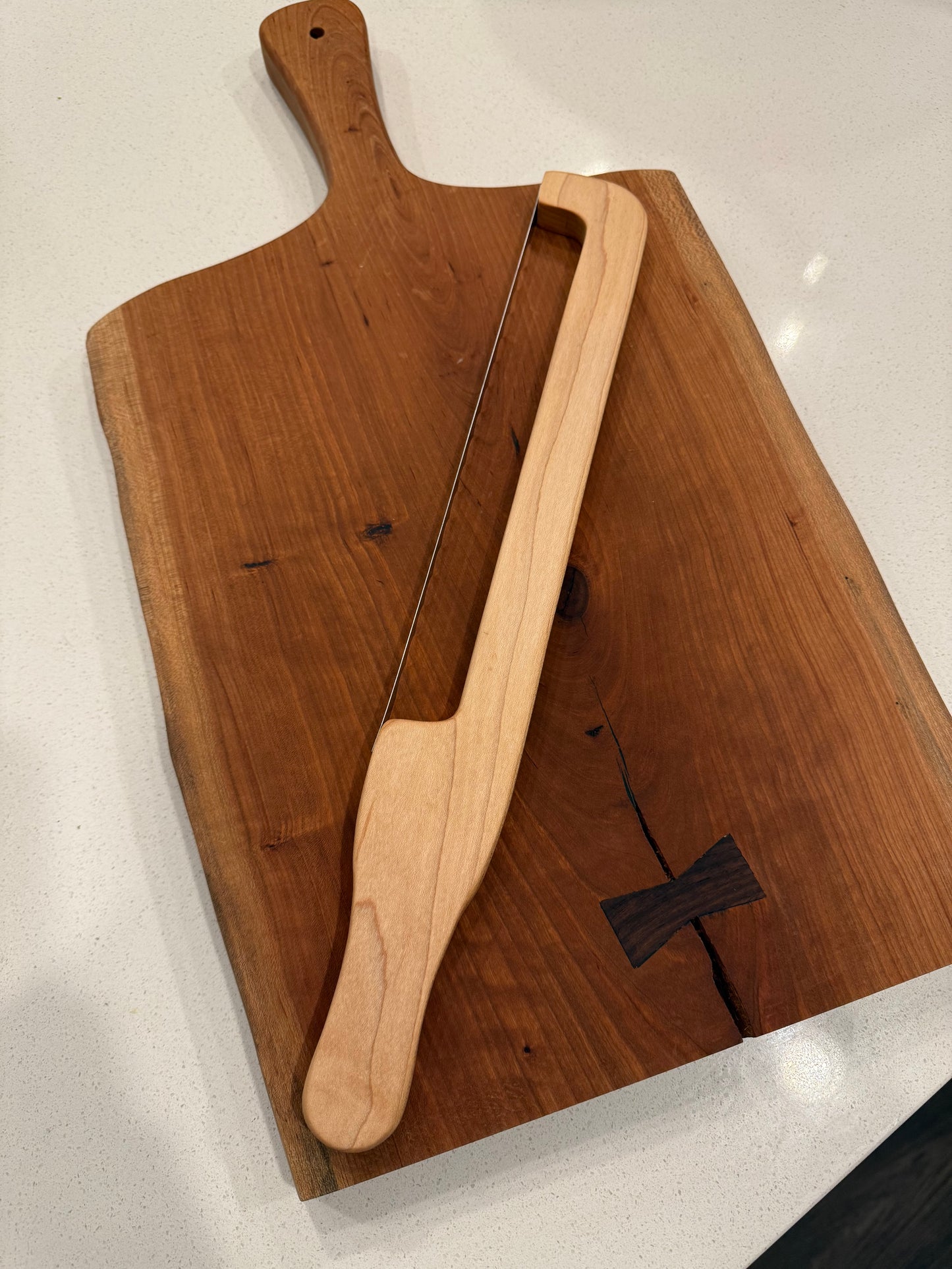 Bread Bow Knife w/ Magnetic Blade Cover
